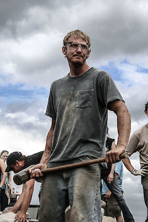 Ready for action in the Neandergames, a stonemason's competition | © Matt Giraud Photography | © Matt Giraud Photography