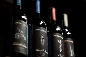 Packaging for Les Garagistes winery | © Matt Giraud Photography