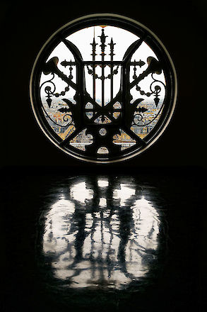 Lyrical window reflection, Palais Garnier Opéra, Paris, France | © Matt Giraud Photography